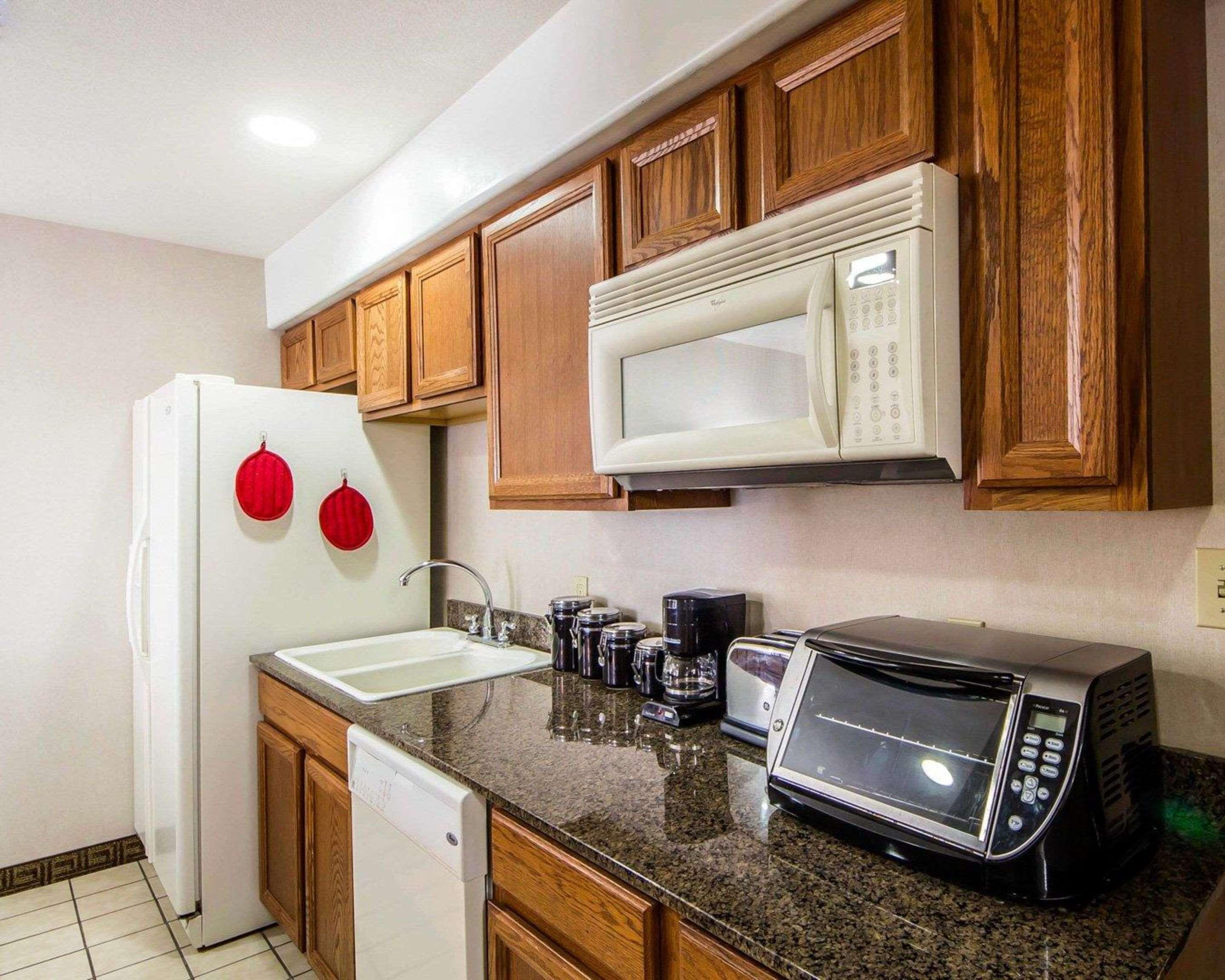Comfort Inn & Suites Ponca City Near Marland Mansion Экстерьер фото