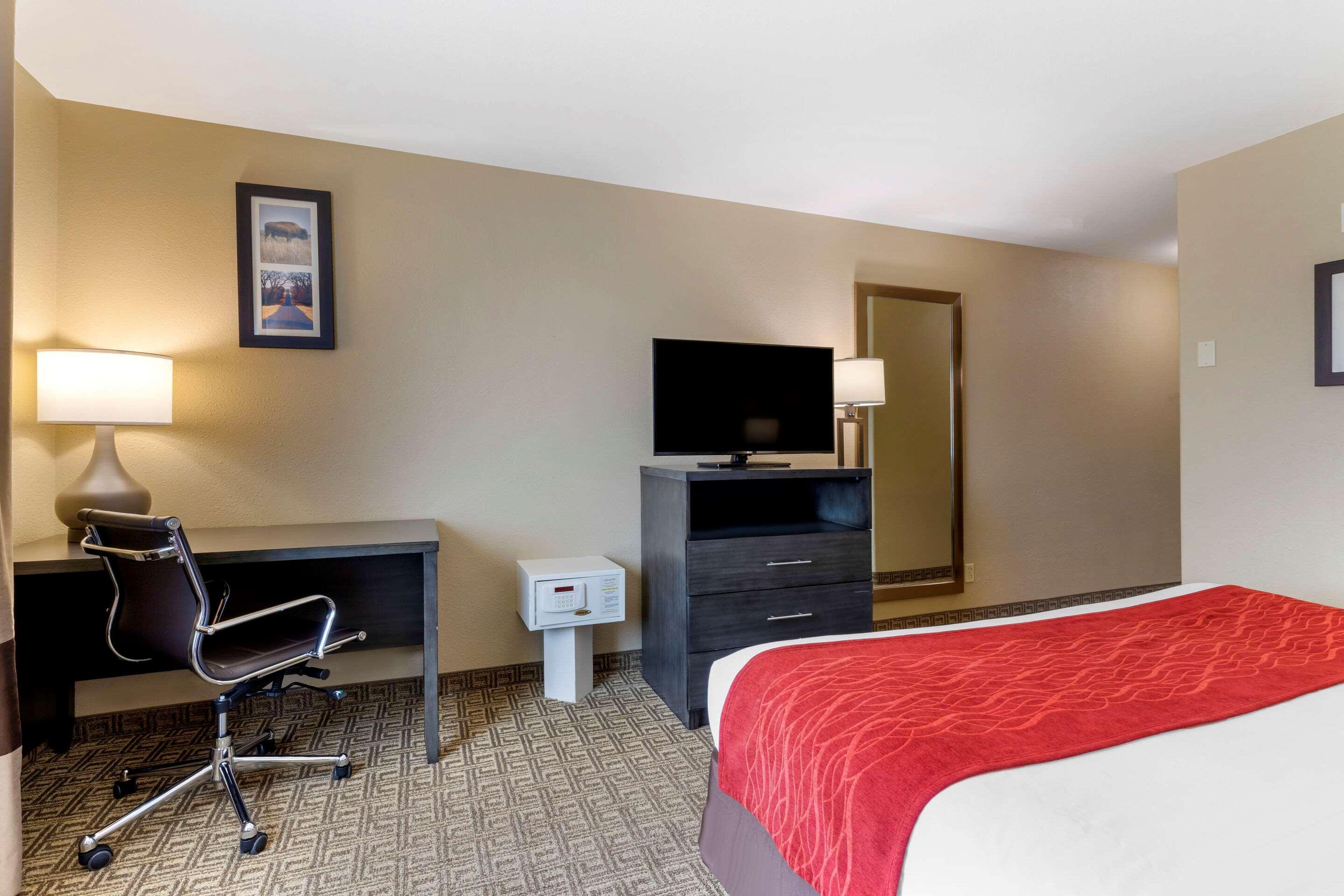 Comfort Inn & Suites Ponca City Near Marland Mansion Экстерьер фото