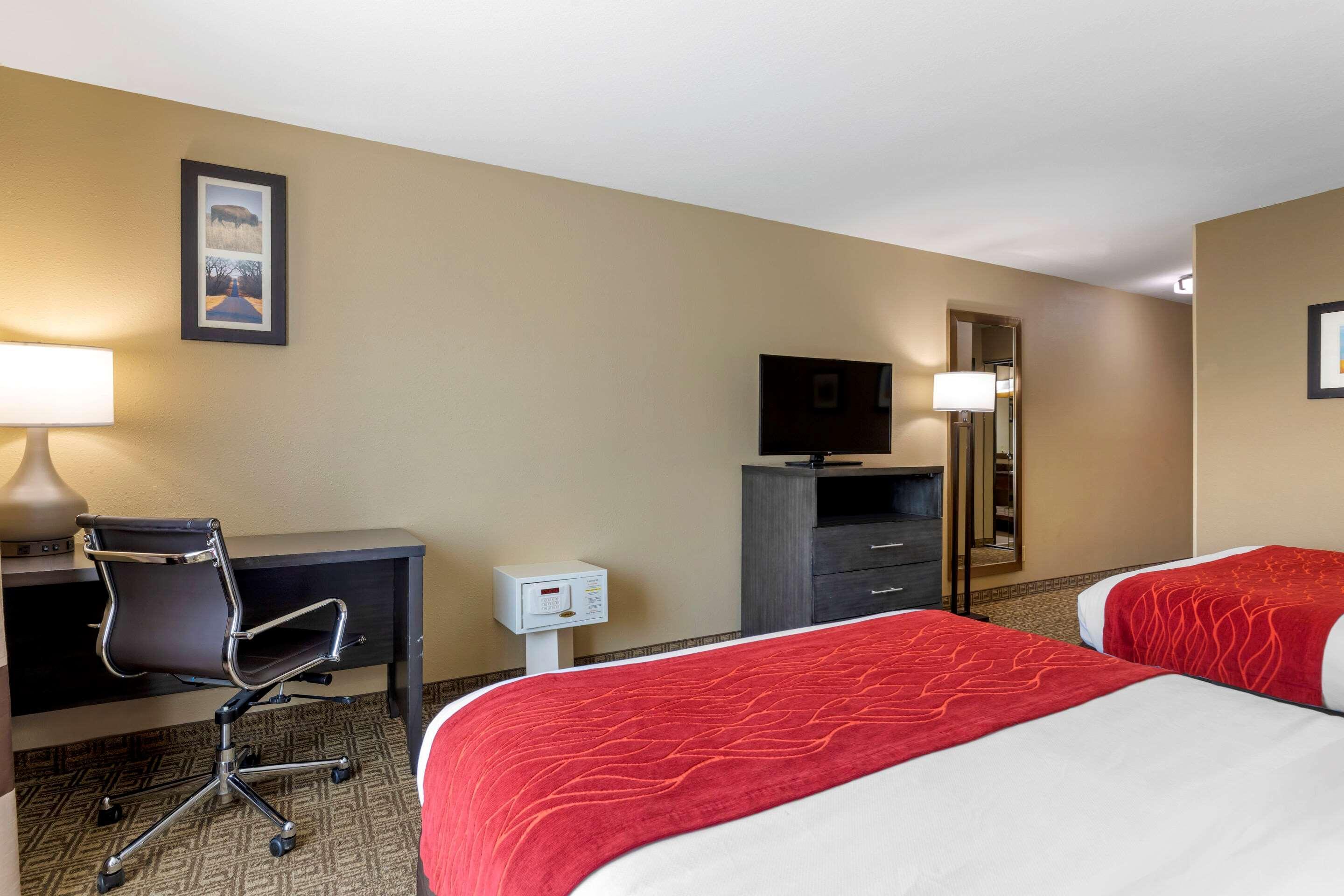 Comfort Inn & Suites Ponca City Near Marland Mansion Экстерьер фото