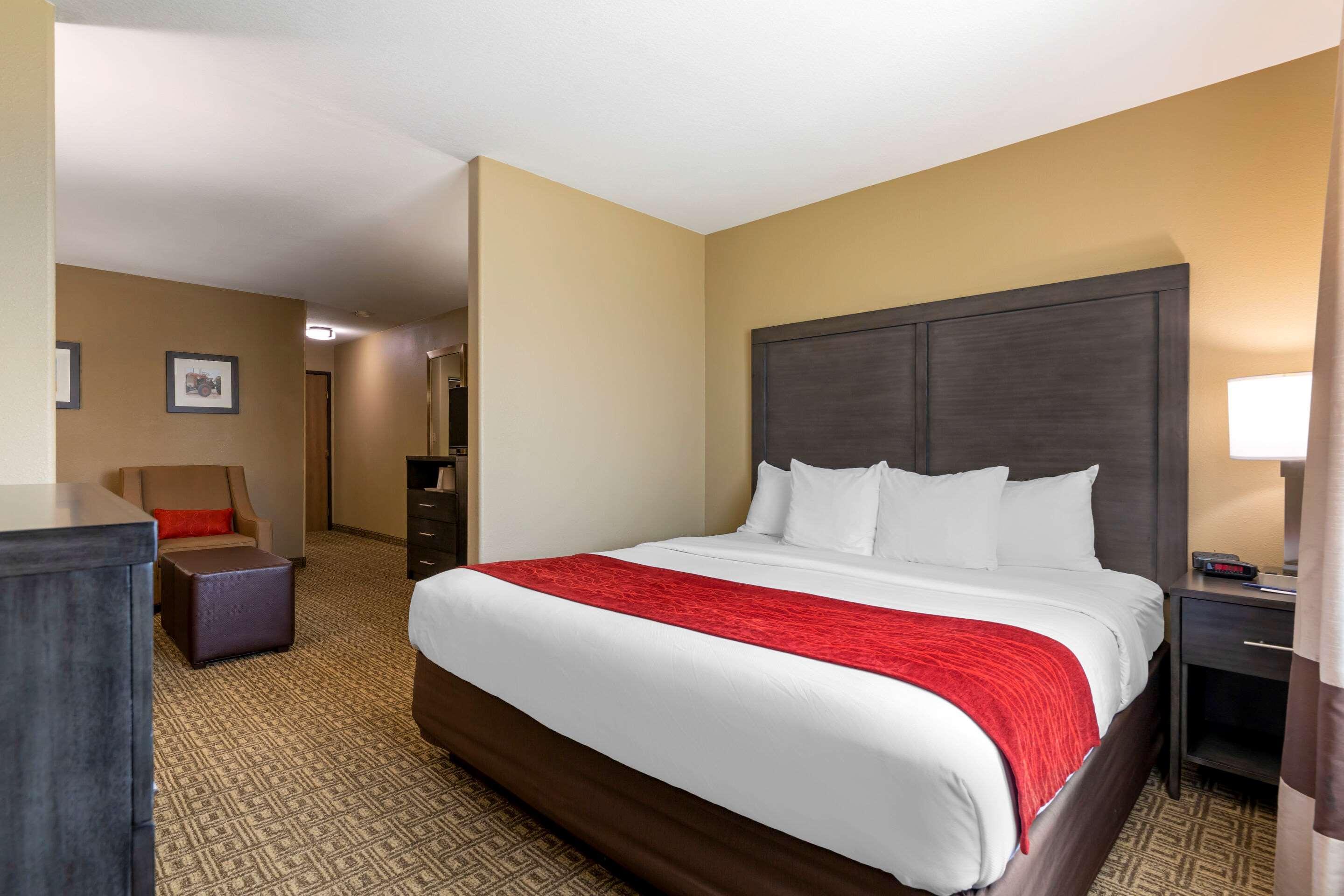 Comfort Inn & Suites Ponca City Near Marland Mansion Экстерьер фото